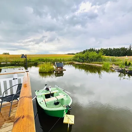 Apartamento Paleczyno Pondside Retreat By Bookinghost