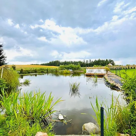 Paleczyno Pondside Retreat By Bookinghost