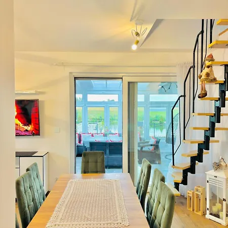 Apartamento Paleczyno Pondside Retreat By Bookinghost