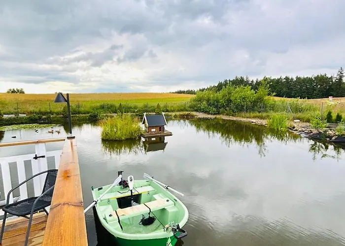 Daire Paleczyno Pondside Retreat By Bookinghost